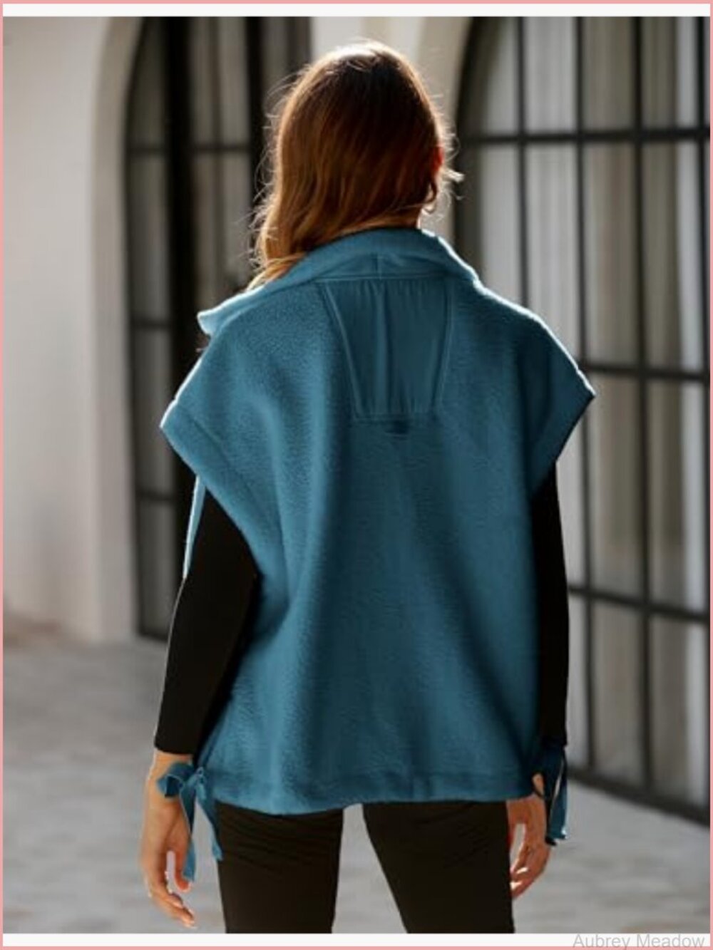 Women's Oversized Fleece Vest Sleeveless Sherpa Jacket Button Down with Pockets - Picture 4 of 7